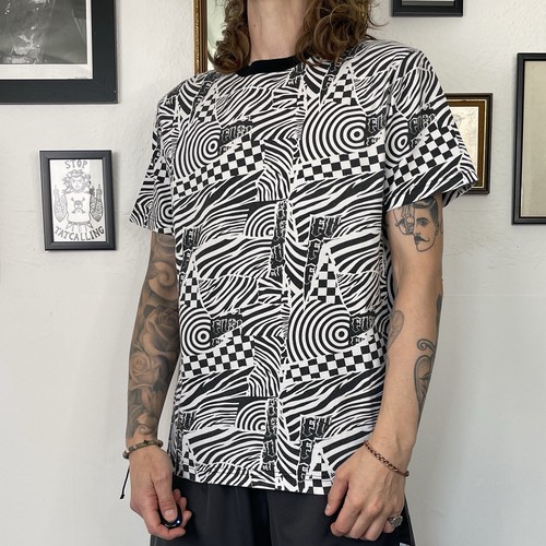 Y2k shirt skate - t-shirt,
